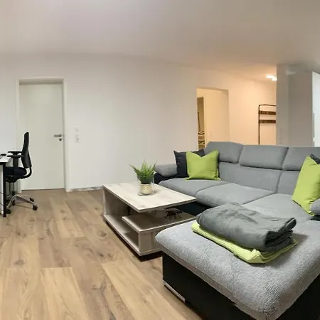 Firmen & Brecht 1 Apartment Waibstadt