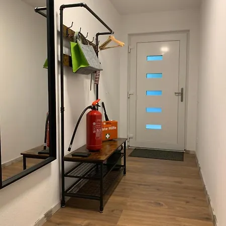 Firmen & Brecht 1 Apartment Waibstadt
